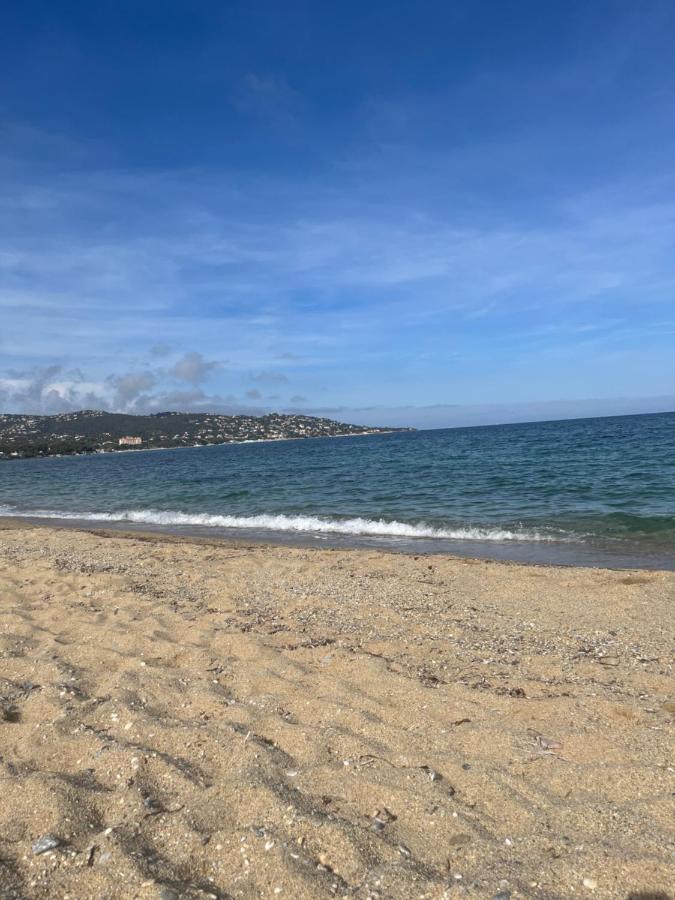 Appartement Vue Mer Avec Balcon Sainte-Maxime Kültér fotó