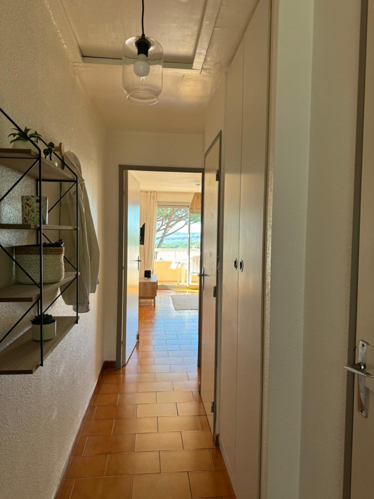 Appartement Vue Mer Avec Balcon Sainte-Maxime Kültér fotó